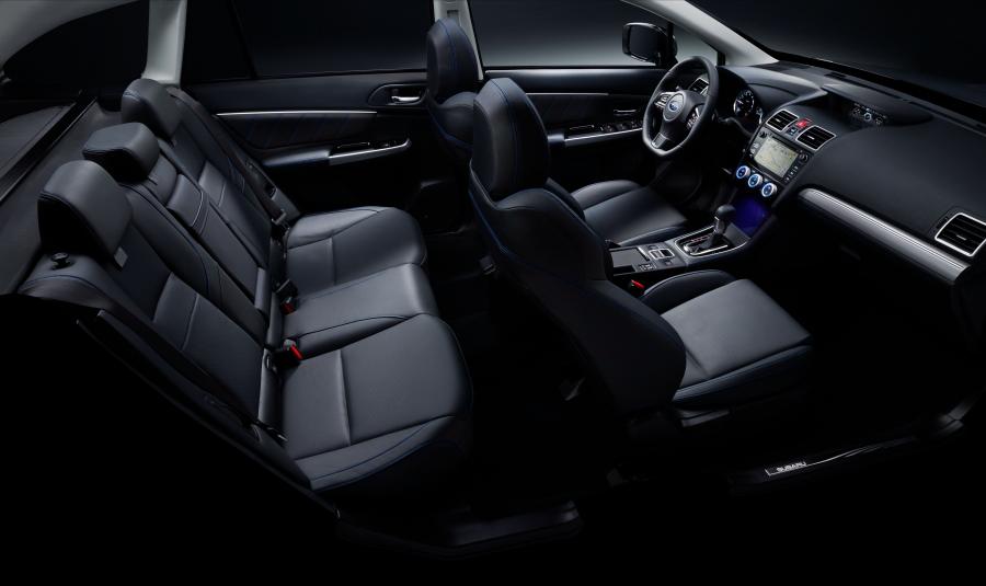 Интерьер Subaru Levorg 2017 года  (WW) (фото 7 из 46)